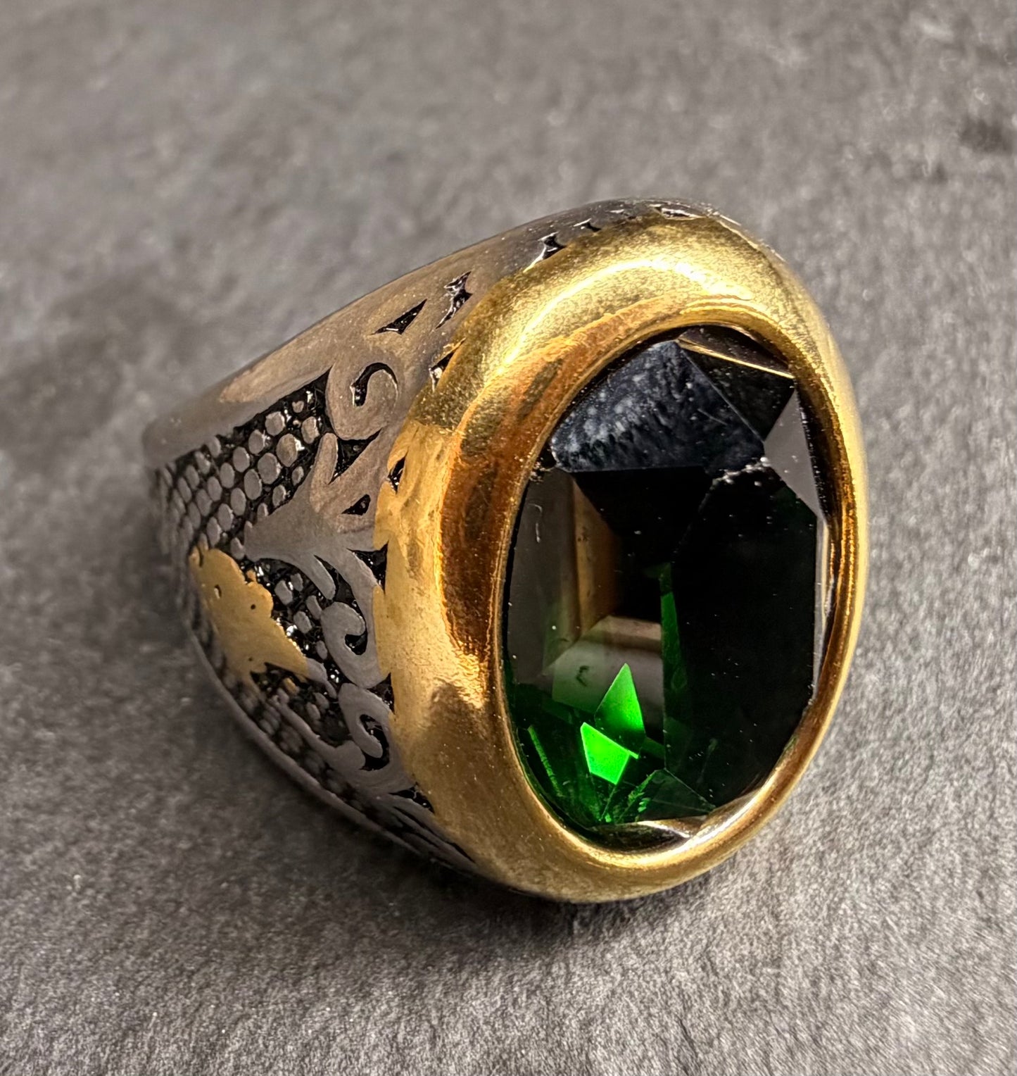 Emerald Money Djinn Ring | Wealth, Prosperity and Money Magnet Talisman | Jinn Infused Ring for Abundance, Business Success and Growing Riches