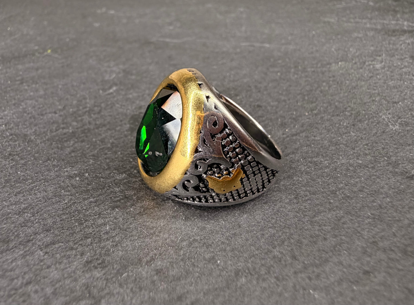 Emerald Money Djinn Ring | Wealth, Prosperity and Money Magnet Talisman | Jinn Infused Ring for Abundance, Business Success and Growing Riches