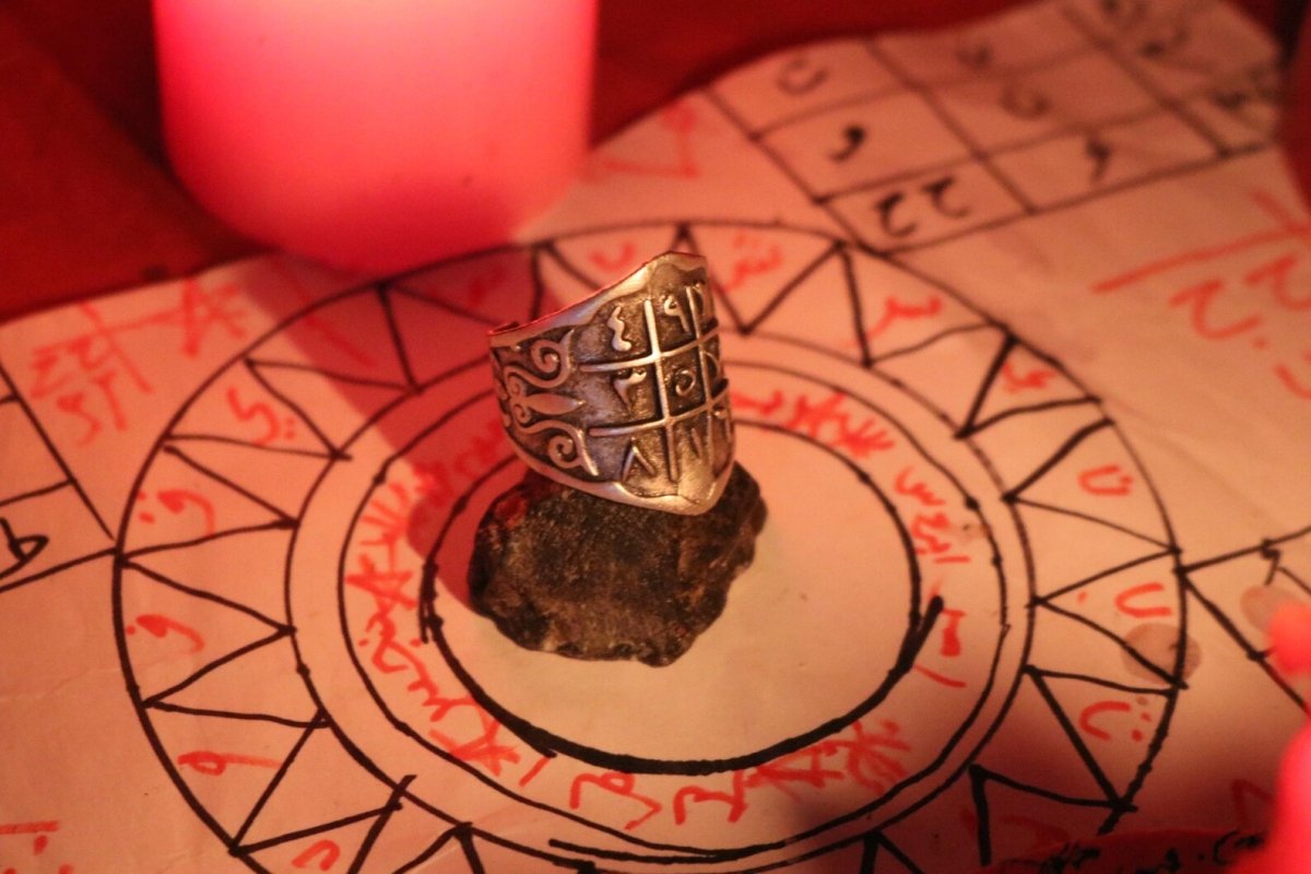Powerful Taweez Ring for Black Magic (Sihr) Removal, Spiritual Healing & Lifetime Protection , Buduh Magic Quranic Square Amulet - PsychicHermano
