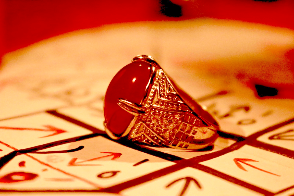 BLOOD MOON Ring | Powerful Talisman Against Evil & Curses - PsychicHermano